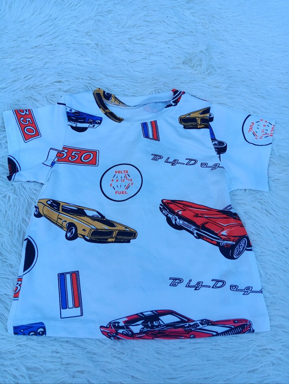 Classic Muscle Car Graphic Tee - White with Red, Yellow & Blue Cars Size 2/3 Y